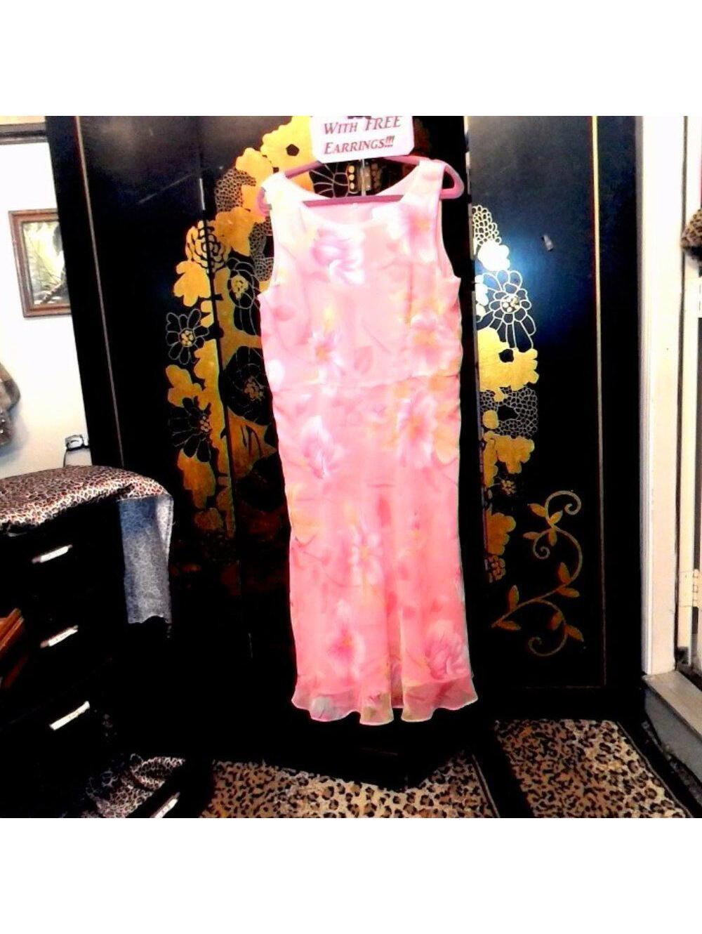 XL Helium Flowers Dress & Earrings